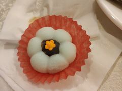 -锦龙国际酒店(天津奥体中心华苑地铁站店)