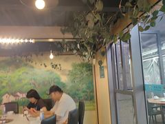 -菌海森林·非遗野生菌火锅(西山区滇池路摩根道店)