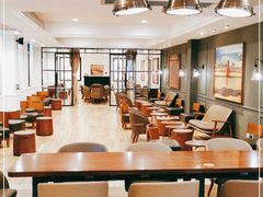 大堂-星巴克臻选(广州沙面店)