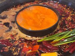 -黄潇洒老火锅(九眼桥宏济巷店)