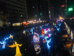 -BHC炸鸡(明洞总店)