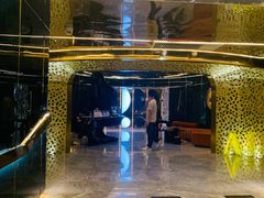 -Ting无边际江景酒店(重庆解放碑云端之眼店)