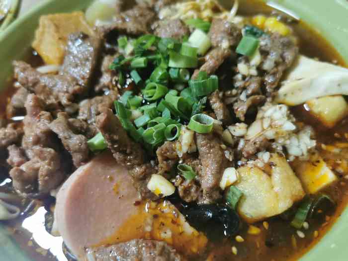 六婆成都冒菜-"冒菜是一个人的火锅火锅是一群人的冒.