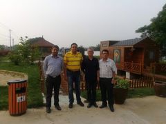 -龙湖东院农庄(乡间小路店)