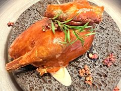 椒麻脆皮乳鸽-海立阁海鲜江浙菜(漕河泾印象城店)