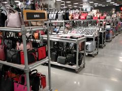 -上品折扣(回龙观店)