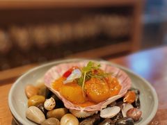 香煎北海道扇贝配辣味香肠汁-Bistro 63 创意融合料理(广粤天地店)