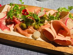 冷肉拼盘-弦月窗LUNETTE BY AMANDA(复兴路店)