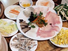 -桥香园云南过桥米线(金马碧鸡店)