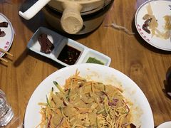 -那家老院子东北菜·饺子·小鸡炖蘑菇(艳华街店)
