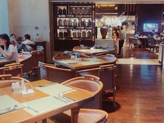 -大理实力希尔顿酒店•香全日制餐厅