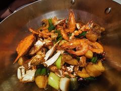 -七欣天香辣蟹火锅(闵行浦江欢乐颂店)