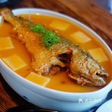 阳光暖一点，日子慢一点，愿你有饭亦有茶