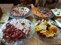 -松山湖凯悦酒店·Café自助餐厅·周末火舞秀表演