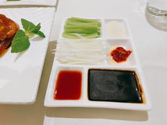 -大鸭梨烤鸭(左家庄店)