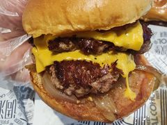 -TRIPS BURGER(大钟寺店)
