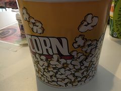 -天幕新彩云国际影城(激光巨幕店)