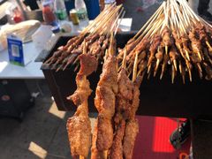 -巴陵广场