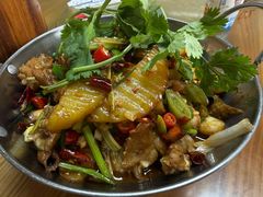 干锅牛蛙-江西广丰乡下菜(巷佳华苑二期店)