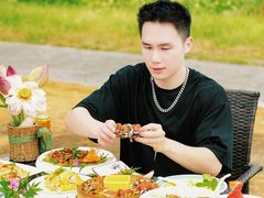 -七的湖·晚芳亭·阳澄湖农家菜·大闸蟹(莲花岛店)