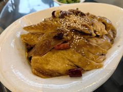-瑞丰园庭院餐厅·白族传统家常菜