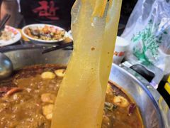 -憨孃孃·重庆老火锅(红山黑金店)