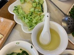 -颜氏双江清水鱼一养身火锅(磁器口店)