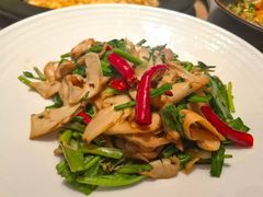 -福照楼汽锅鸡·云南菜(火车站锦江店)