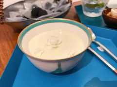 茉莉花酪-茶是一枝花泡茶店