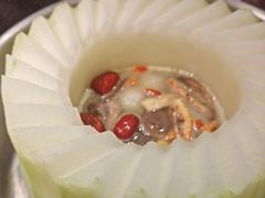 -得意咚瓜·顺德鱼生·冬瓜火锅(深圳首店)