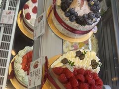 -花花卷卷·鲜食蛋糕(静安久光百货店)