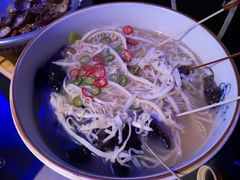 钵钵肚-鱼非鱼(徐家汇店)