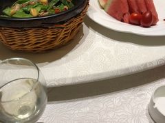 -泓历皇朝酒店(东亭店)
