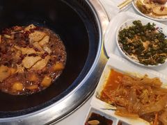 -哈尔滨烧烤·山河村铁锅炖(交大店)