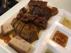 -新大咀港式茶餐厅(宝山万达店)