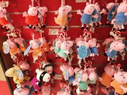 -Hamleys哈姆雷斯(三胞店)