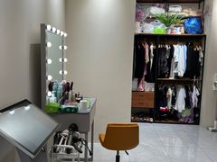 -方快PLUS照相馆(上海中环百联店)