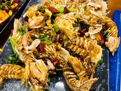 -老东镇啤酒屋海鲜加工·蒸汽海鲜·海鲜烧烤(台东店)