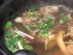 -怪难吃·乐山跷脚牛肉(新牌坊店)