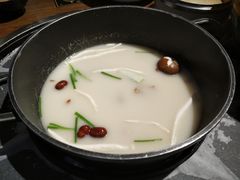 胡椒猪肚鸭骨锅-三人行骨头王火锅(长寿店)