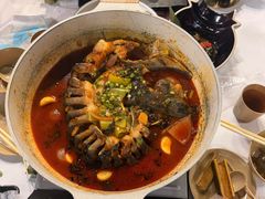 -刘姐啤酒鱼民族演艺餐厅(西街总店)