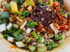 -拈签一笑黄牛肉辣卤串串