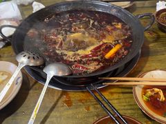 -黄潇洒老火锅(九眼桥宏济巷店)
