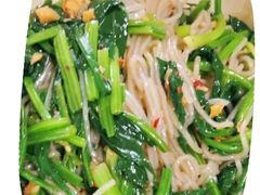 炝香野菜拌粉条-云的侧面音乐餐吧(丰马牛餐饮广场店)