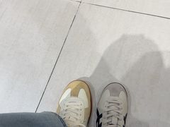 -Onitsuka Tiger(港汇恒隆广场店)