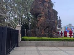 -上海市龙华烈士陵园