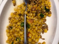 -关东小磨东北菜(上海长风大悦城店)