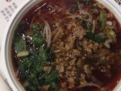 -荀记肉夹馍(三八家乐福店)