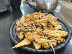 -烧哥美蛙肥肠鱼火锅·十五年社区店