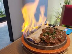 招牌田园火焰牛肋骨-蜜桃餐厅·伴山(绿宝广场店)